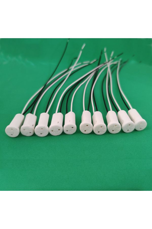 2 Adet Halojen Ve G4 Ampül Duyu ( Seramik Ve 50 Cm Kablolu )